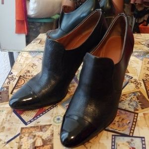 High heel booties